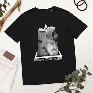Astronaut Unisex 100% organic cotton t-shirt