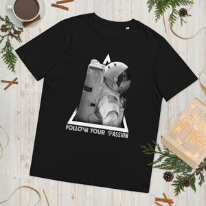 Astronaut Unisex 100% organic cotton t-shirt
